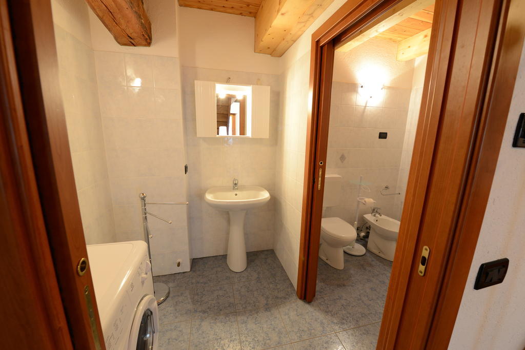 Vieilles Maisons D'Introd Ngoại thất bức ảnh